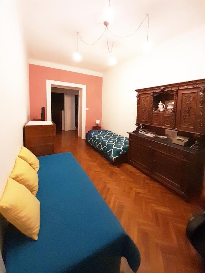 Casa Antica - Historical Apartment In Old City Center ترييستي المظهر الخارجي الصورة